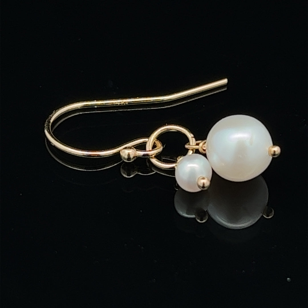 van luna - akoya pearl duet earrings - workshopunderground.com