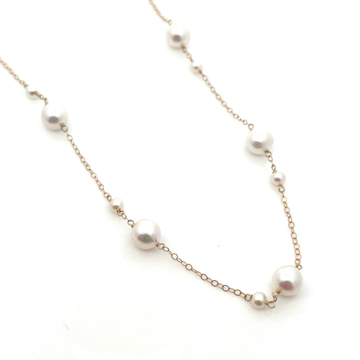 van luna - big & small akoya pearl station necklace - workshopunderground.com