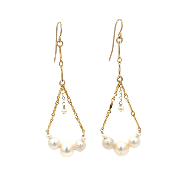 graduated pearl chandelier earrings - workshopunderground.com