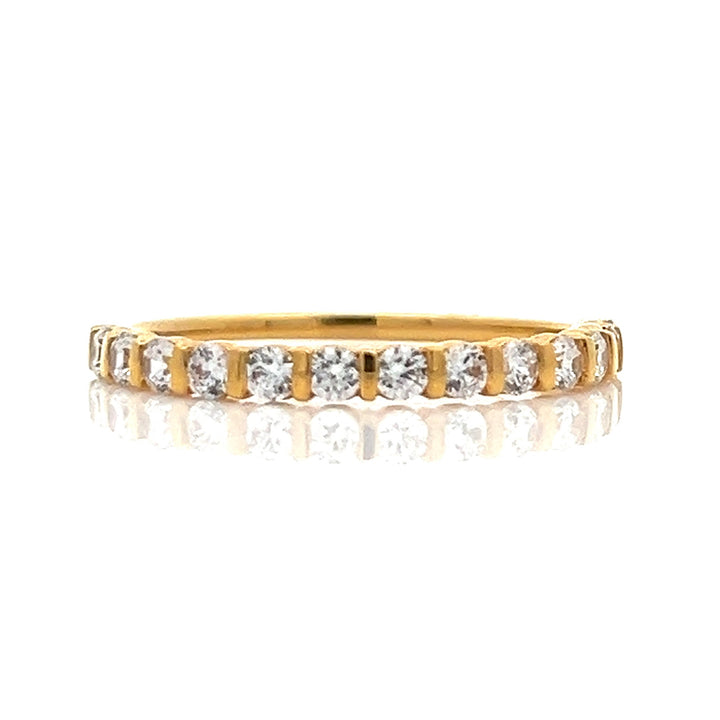 gold bars and round diamond band