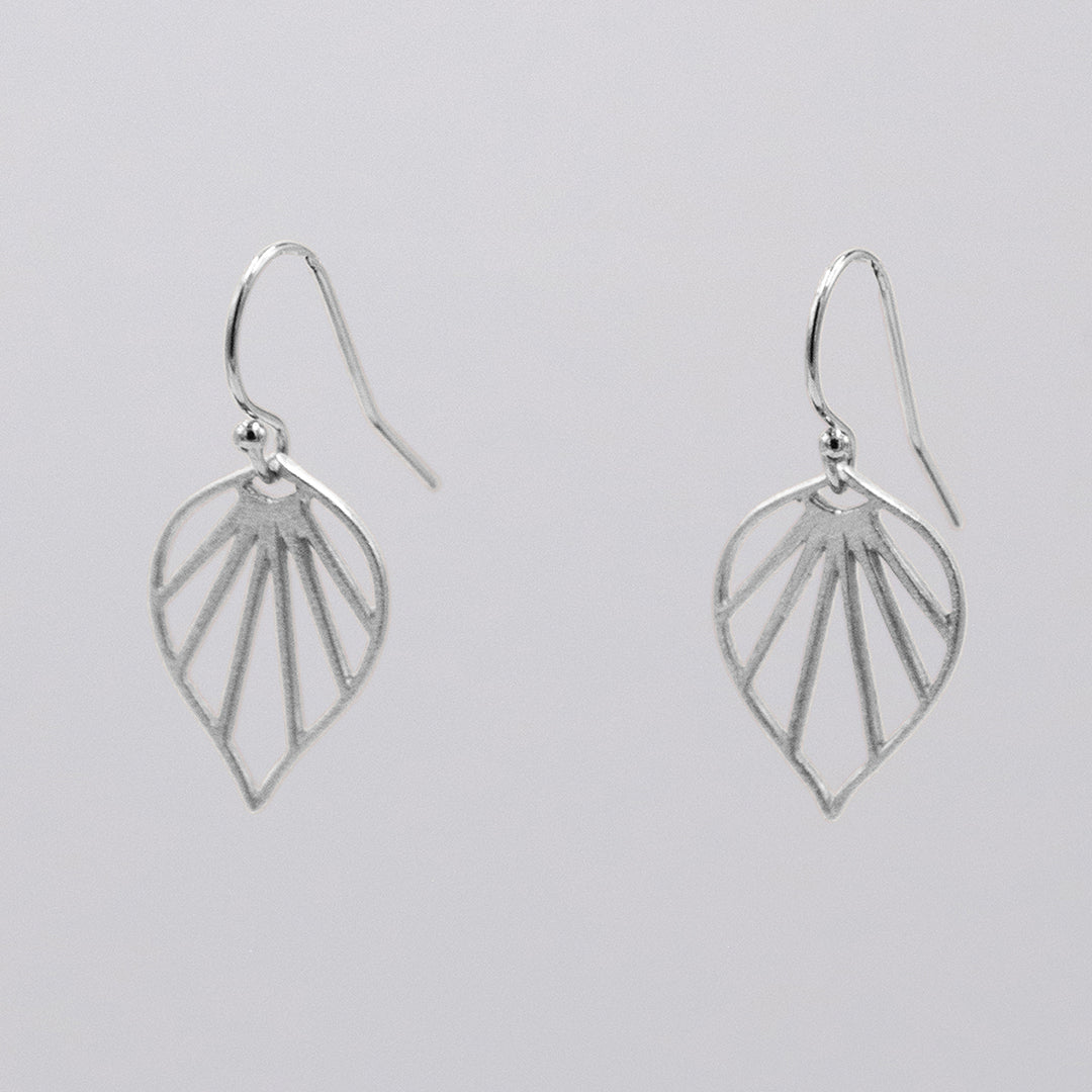 New Deco - small deco leaf earrings - workshopunderground.com